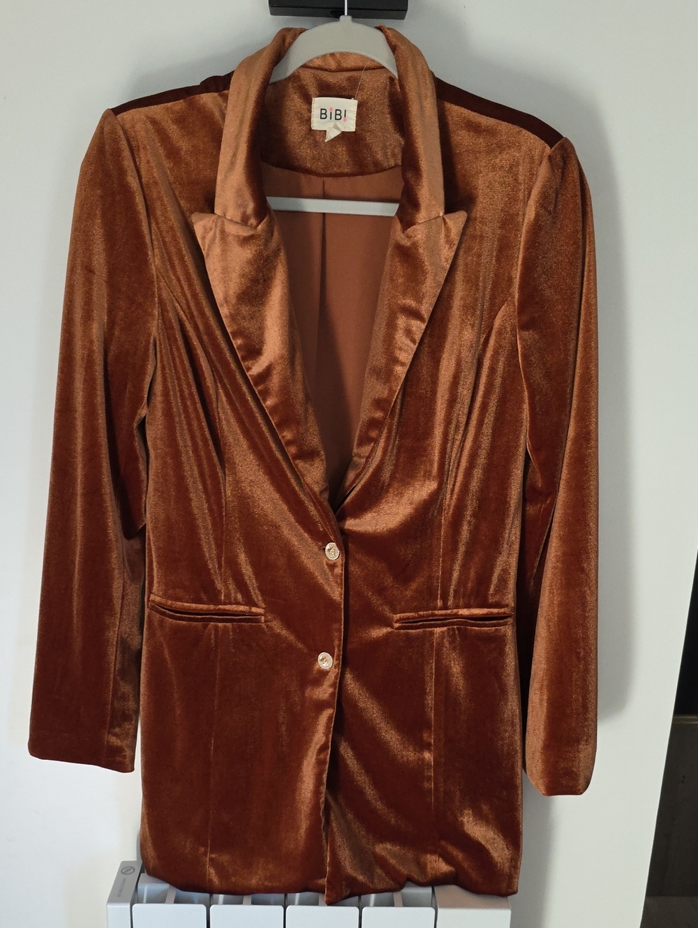 BiBi Velvet Blazer in Copper Brown with Dark Shoulder Trim